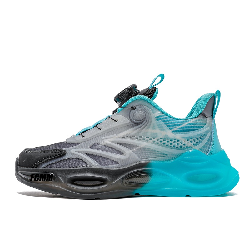 Баскетбольные кроссовки детские, с противоскользящим покрытием и износостойким низким верхом FCMM, черный/синий
Баскетбольные кроссовки детские, с противоскользящим покрытием и износостойким низким верхом FCMM, черный/синий