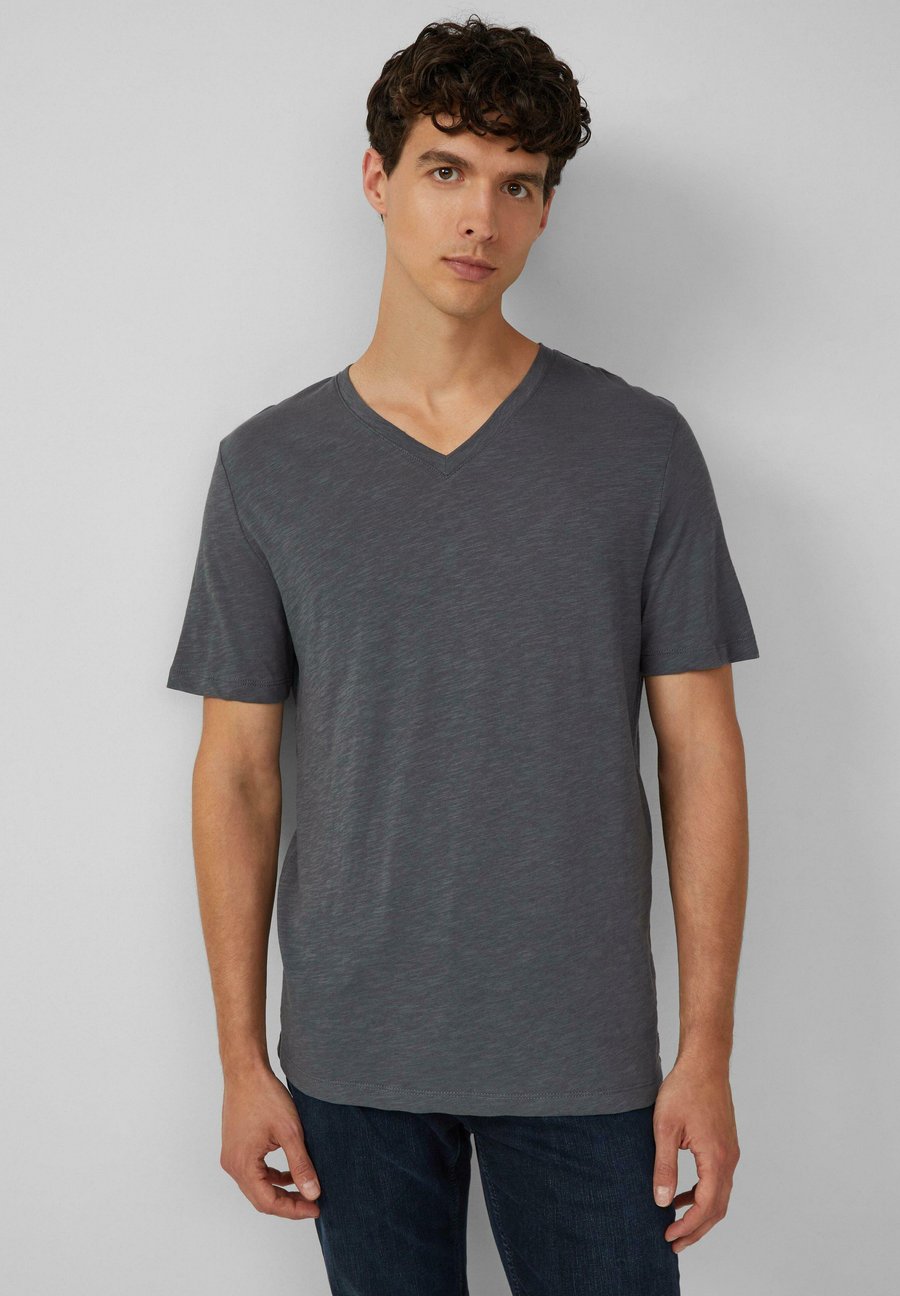 Футболка s.Oliver MIT V-AUSSCHNITT, Schiefergrau/Grey, Серый, Футболка s.Oliver MIT V-AUSSCHNITT, Schiefergrau/Grey
Футболка s.Oliver MIT V-AUSSCHNITT, Schiefergrau/Grey, Серый, Футболка s.Oliver MIT V-AUSSCHNITT, Schiefergrau/Grey