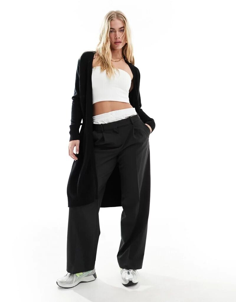 Черный длинный кардиган Vila
Черный длинный кардиган Vila