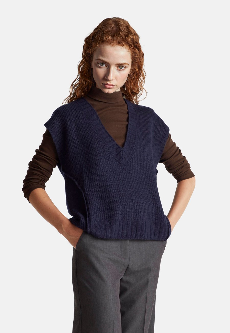 Джемпер United Colors of Benetton V-NECK, Blue
Джемпер United Colors of Benetton V-NECK, Blue