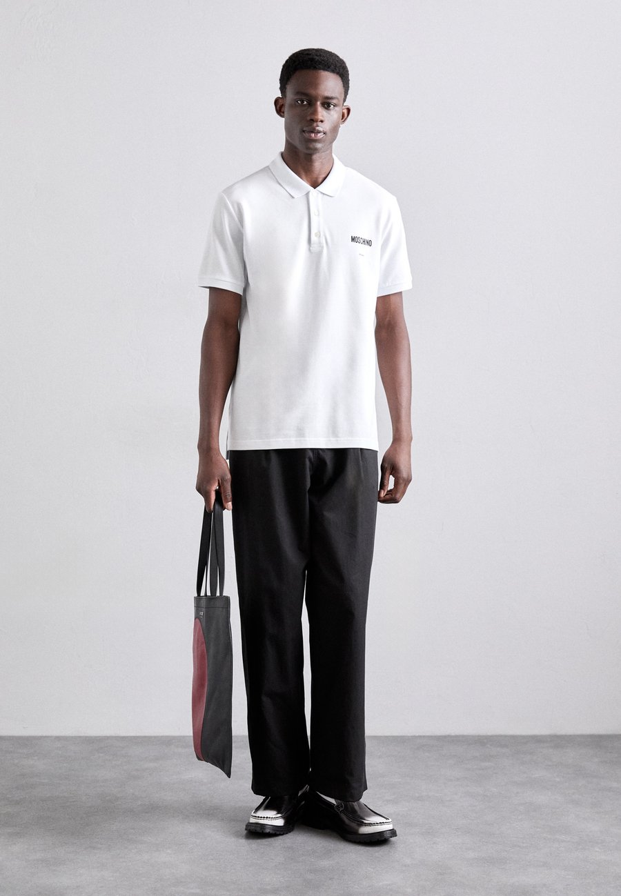 Поло MOSCHINO MILANO, White, Белый, Поло MOSCHINO MILANO, White
Поло MOSCHINO MILANO, White, Белый, Поло MOSCHINO MILANO, White