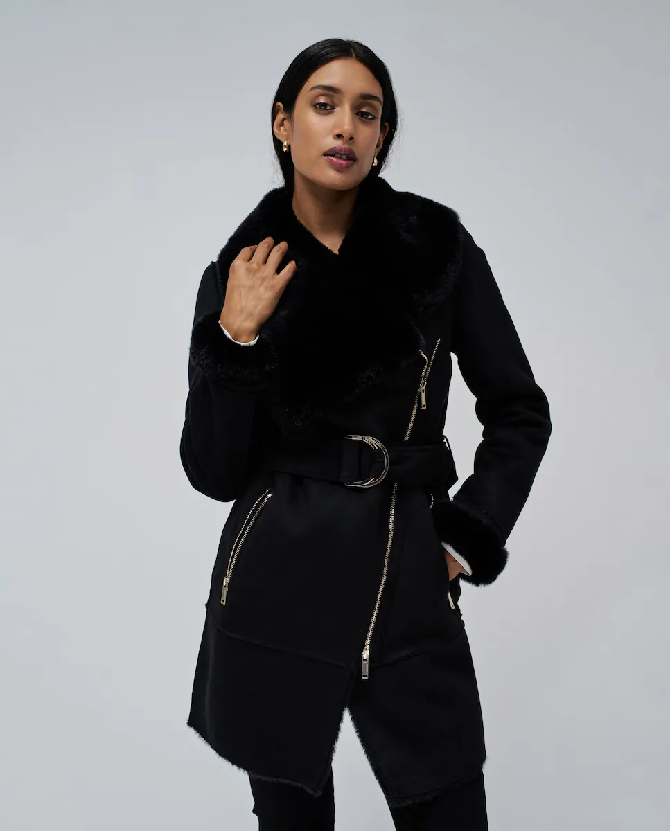 Женская куртка Diana на меховой подкладке на молнии и поясе Salsa Jeans, чёрный 
Женская куртка Diana на меховой подкладке на молнии и поясе Salsa Jeans, чёрный