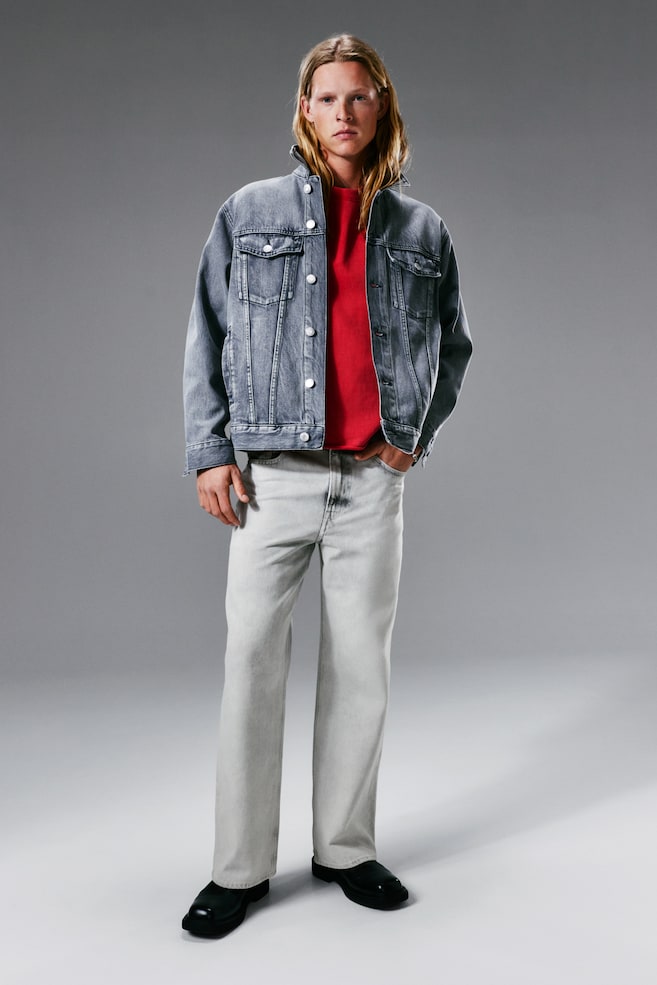 Свободные прямые высокие джинсы H&M, серый 
Свободные прямые высокие джинсы H&M, серый