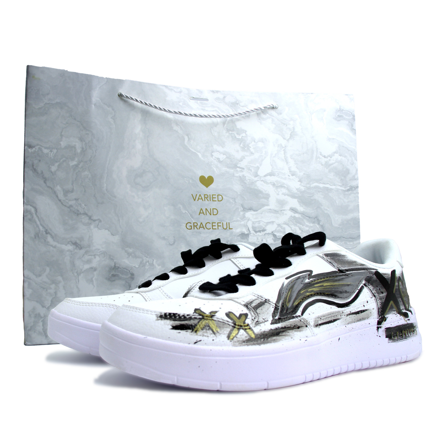 Легкие и дышащие низкие скейтбордные кроссовки LiNing Pontoon Boats, унисекс, серо-золотые
Легкие и дышащие низкие скейтбордные кроссовки LiNing Pontoon Boats, унисекс, серо-золотые