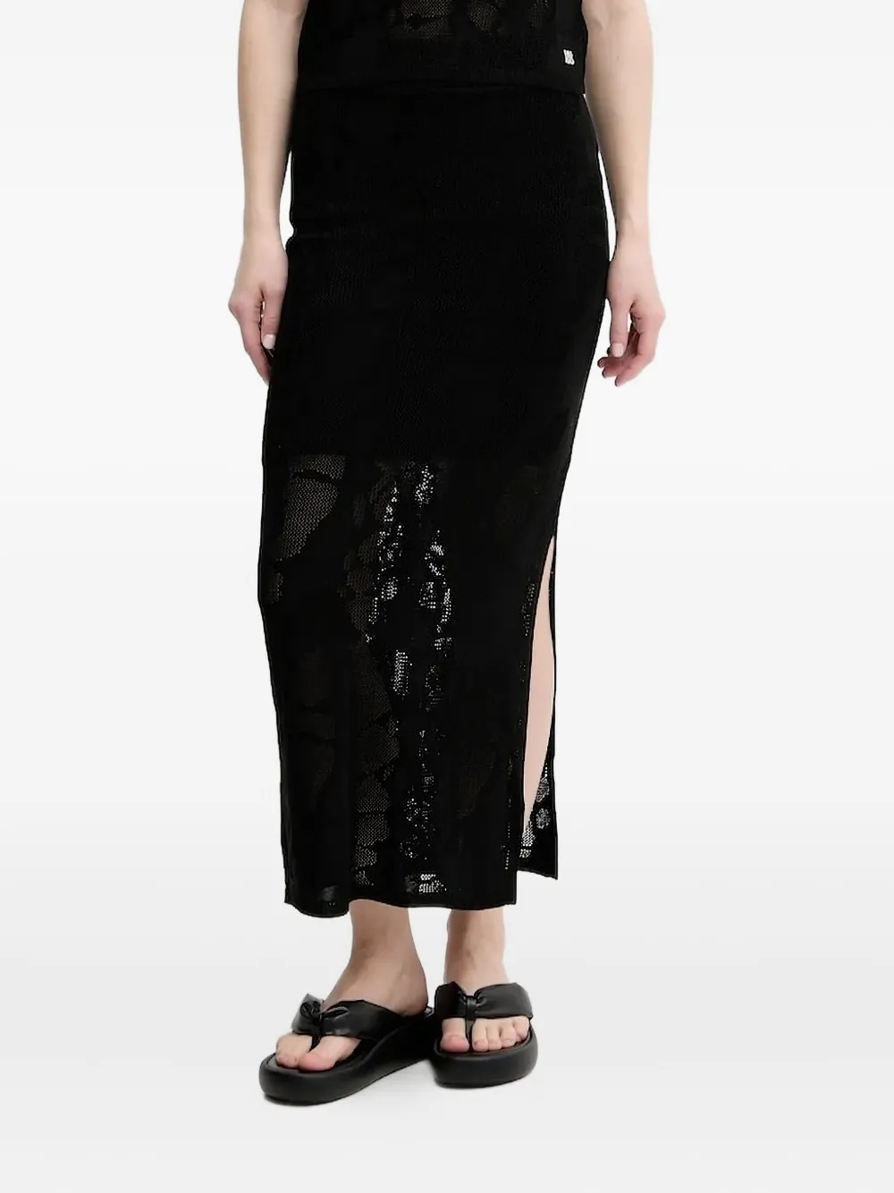 Юбка с боковыми разрезами и кружевным узором HUGO, черный
Юбка с боковыми разрезами и кружевным узором HUGO, черный