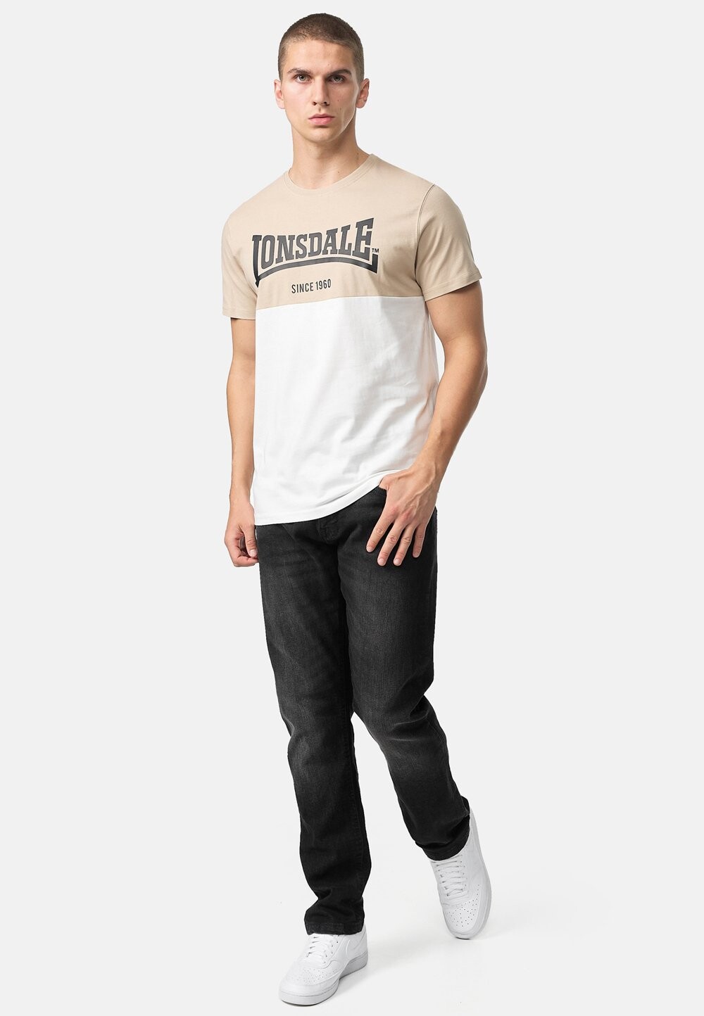 Футболка с принтом NORMALE PASSFORM SANDSCOVE Lonsdale, цвет sand off-white black
Футболка с принтом NORMALE PASSFORM SANDSCOVE Lonsdale, цвет sand off-white black