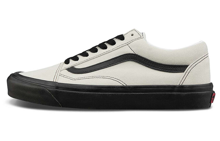 Кроссовки Vans Style 36 Sneakers White/Black
Кроссовки Vans Style 36 Sneakers White/Black