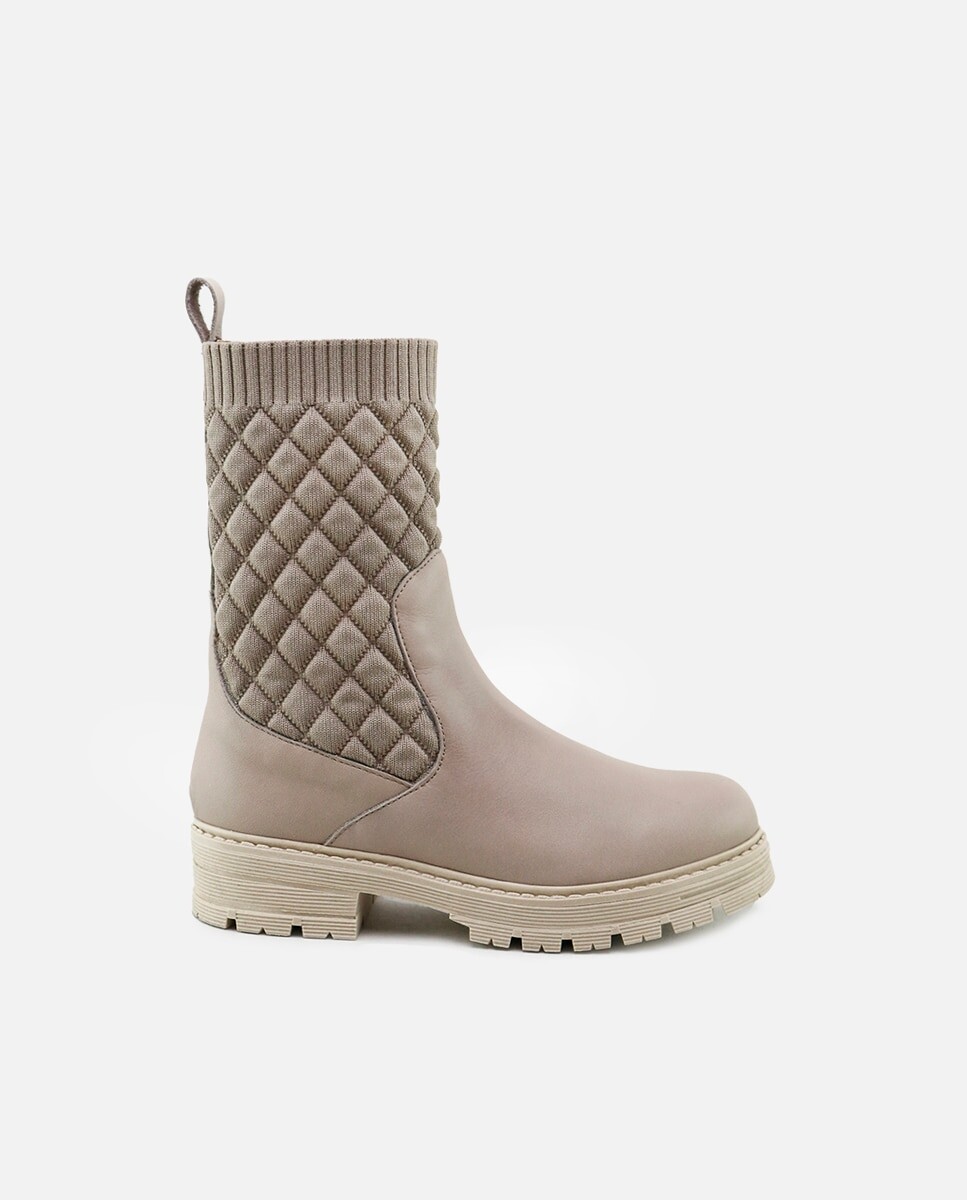 Детские бежевые кожаные сапоги Eli 1957, бежевый
Детские бежевые кожаные сапоги Eli 1957, бежевый