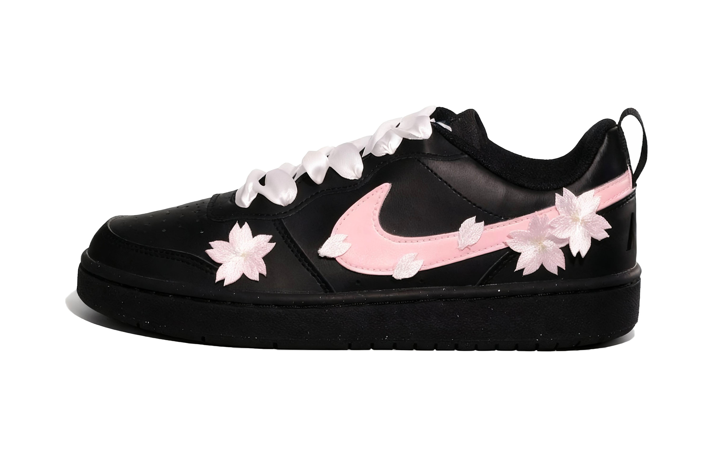 Court Borough First Sakura Whisper Slip Resistant Low top Детские скейтбординг кроссовки для подростков Nike, черный
Court Borough First Sakura Whisper Slip Resistant Low top Детские скейтбординг кроссовки для подростков Nike, черный