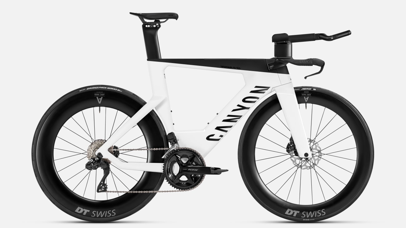 Шоссейный велосипед Speedmax CF SLX 7 Di2 Canyon, Pure White
Шоссейный велосипед Speedmax CF SLX 7 Di2 Canyon, Pure White