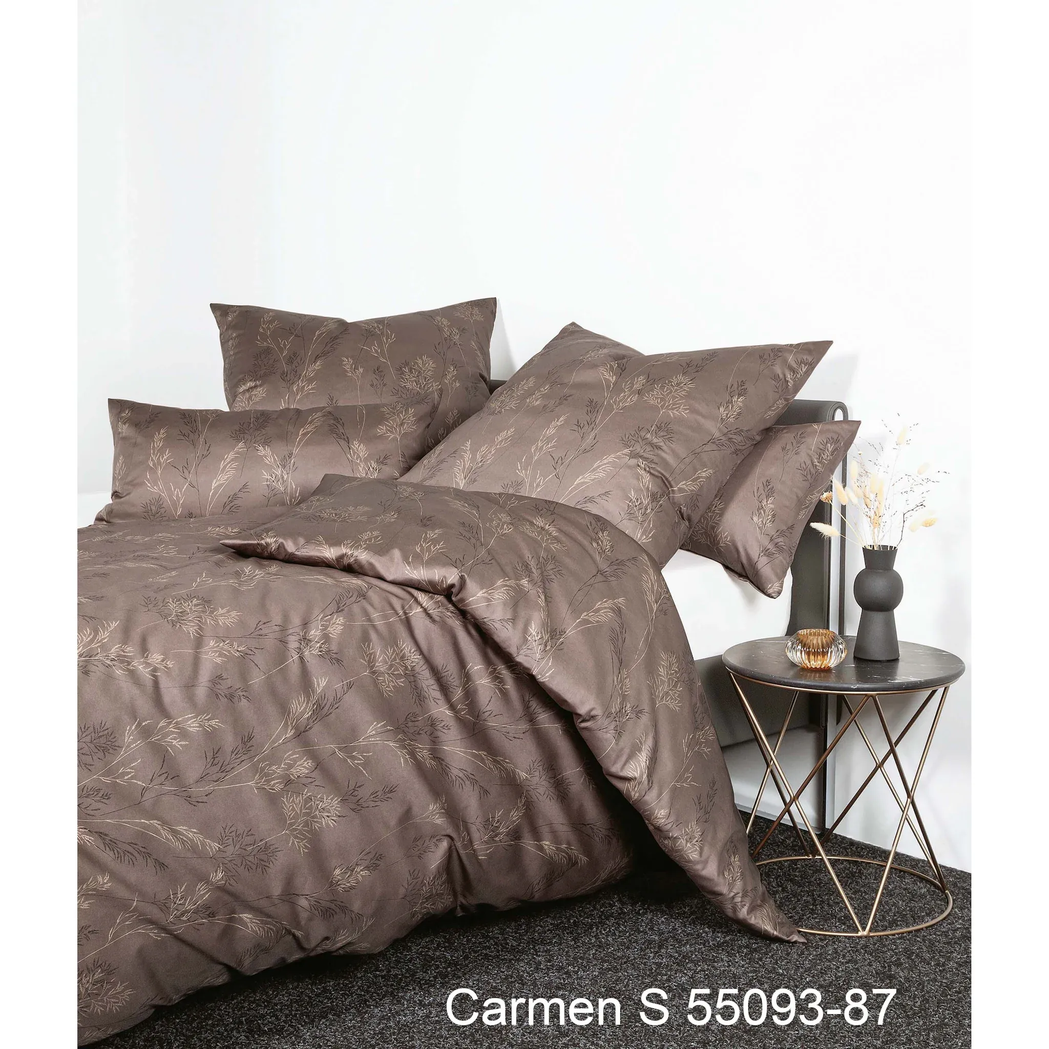 Постельное белье Janine «Interlock-Jersey55093 06 135X200, 80x80», на молнии, цвет schoko
Постельное белье Janine «Interlock-Jersey55093 06 135X200, 80x80», на молнии, цвет schoko