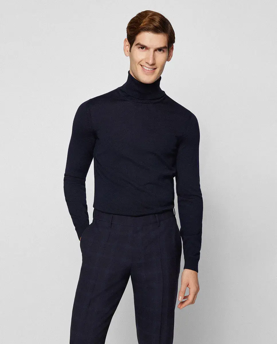 Мужской свитер с высоким воротником приталенного кроя Boss, темно-синий
Мужской свитер с высоким воротником приталенного кроя Boss, темно-синий