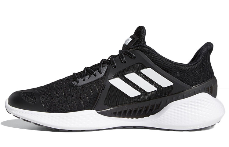 Кроссовки для бега Climacool Vent мужские с низким верхом черного/белого цвета Adidas
Кроссовки для бега Climacool Vent мужские с низким верхом черного/белого цвета Adidas