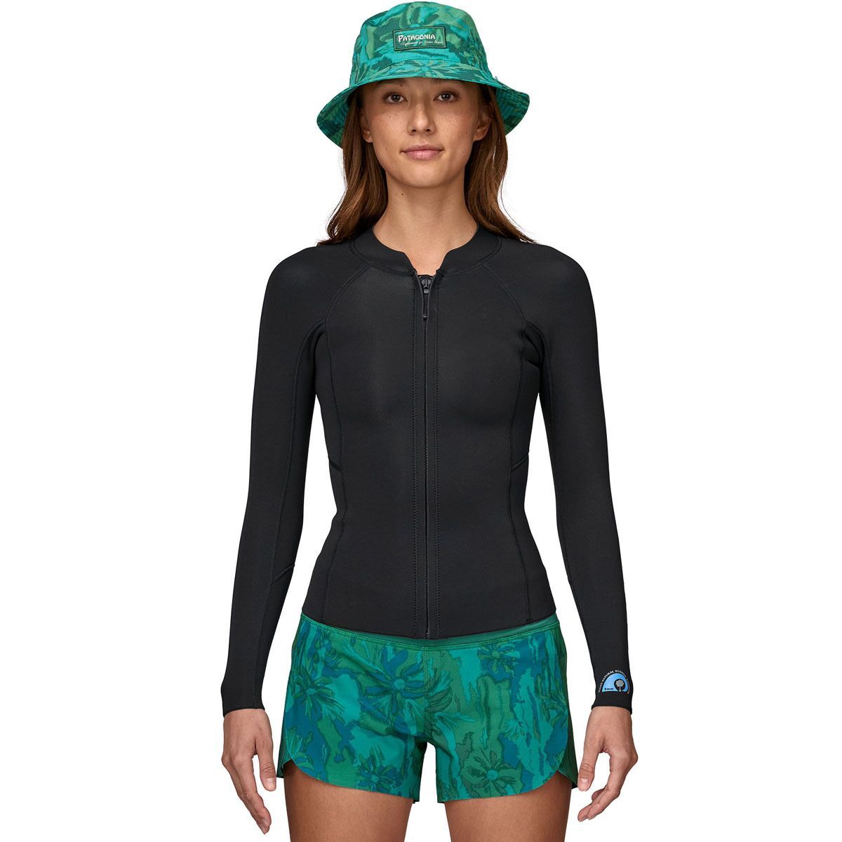 Лонгслив Regulator Lite Patagonia, черный 
Лонгслив Regulator Lite Patagonia, черный