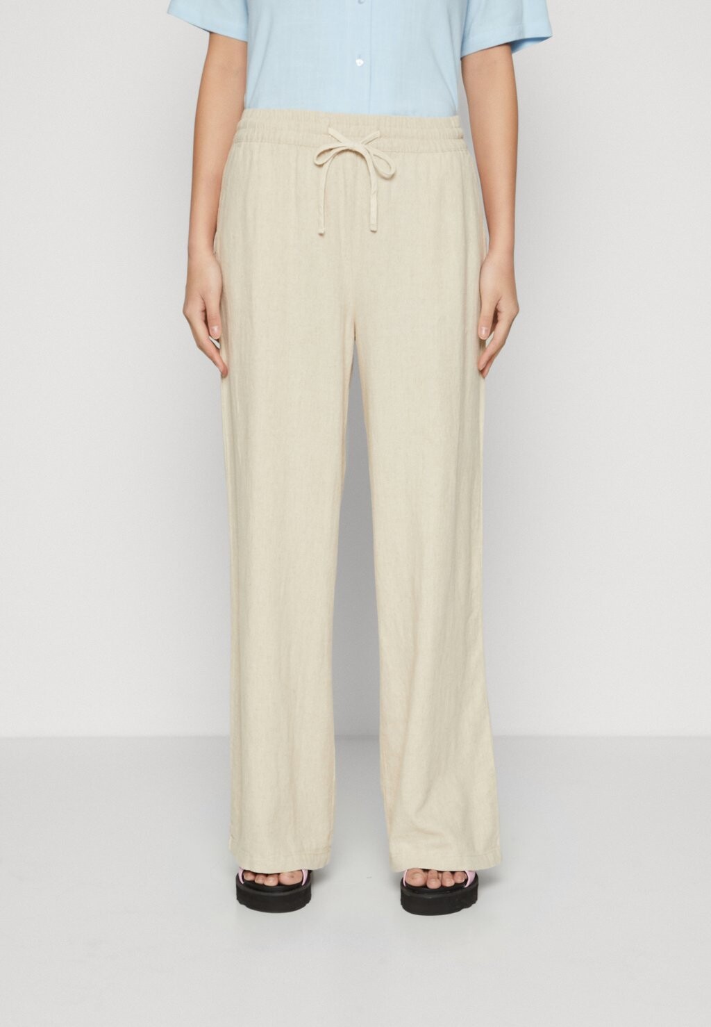 Брюки JDYSAY WIDE Jdy, бежевый
Брюки JDYSAY WIDE Jdy, бежевый