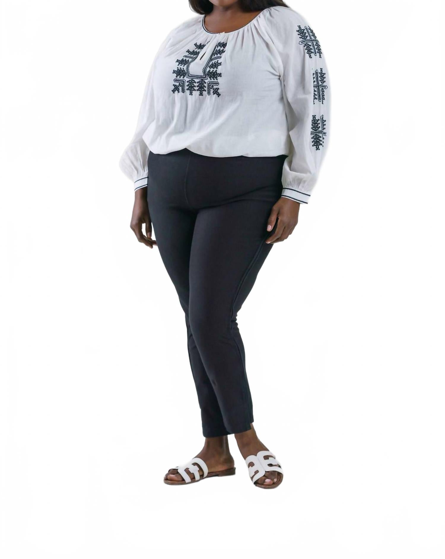 Парка Джин Леггинсы плюс размера в черном цвете Lysse
Парка Джин Леггинсы плюс размера в черном цвете Lysse