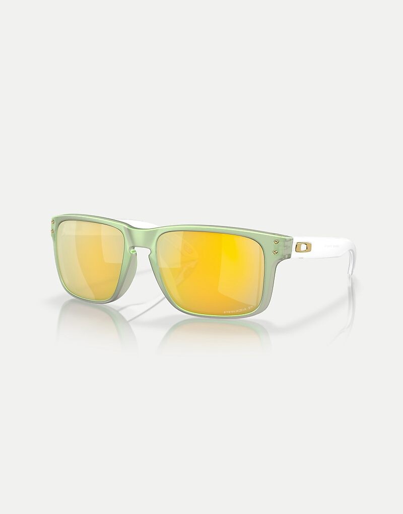 Синие квадратные солнцезащитные очки Oakley Holbrook™ Re-Discover Collection с поляризованными линзами из темного нефрита и золотистого зеркального цвета
Синие квадратные солнцезащитные очки Oakley Holbrook™ Re-Discover Collection с поляризованными линзами из темного нефрита и золотистого зеркального цвета