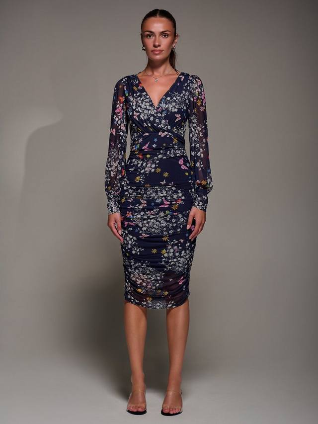 Флоральное платье с длинными рукавами из сетки Jolie Moi, Navy Floral
Флоральное платье с длинными рукавами из сетки Jolie Moi, Navy Floral