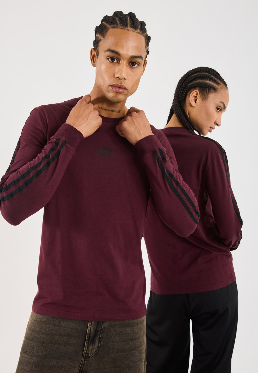 Топ YOURTURN UNISEX, Bordeaux
Топ YOURTURN UNISEX, Bordeaux