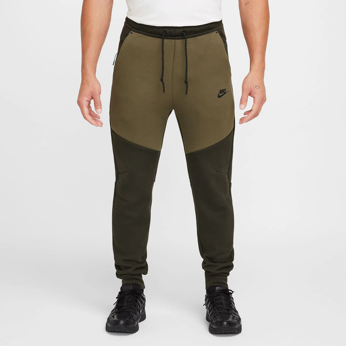 Мужские флисовые брюки Nike, зеленый
Мужские флисовые брюки Nike, зеленый
