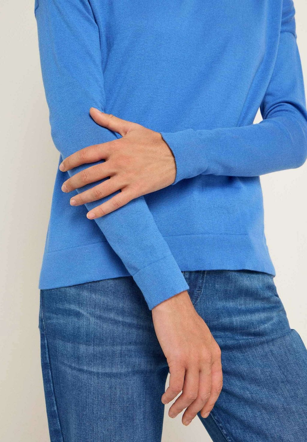 Джемпер LANIUS, светло-голубой
Джемпер LANIUS, светло-голубой