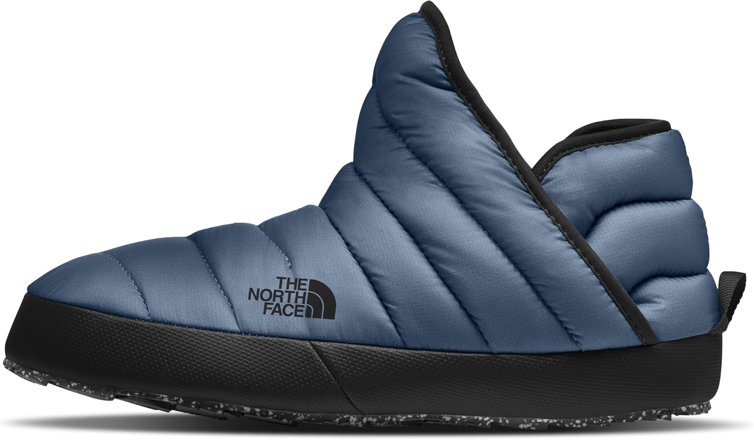 Зимние ботинки THE NORTH FACE Men's ThermoBall Traction, черный/синий
Зимние ботинки THE NORTH FACE Men's ThermoBall Traction, черный/синий