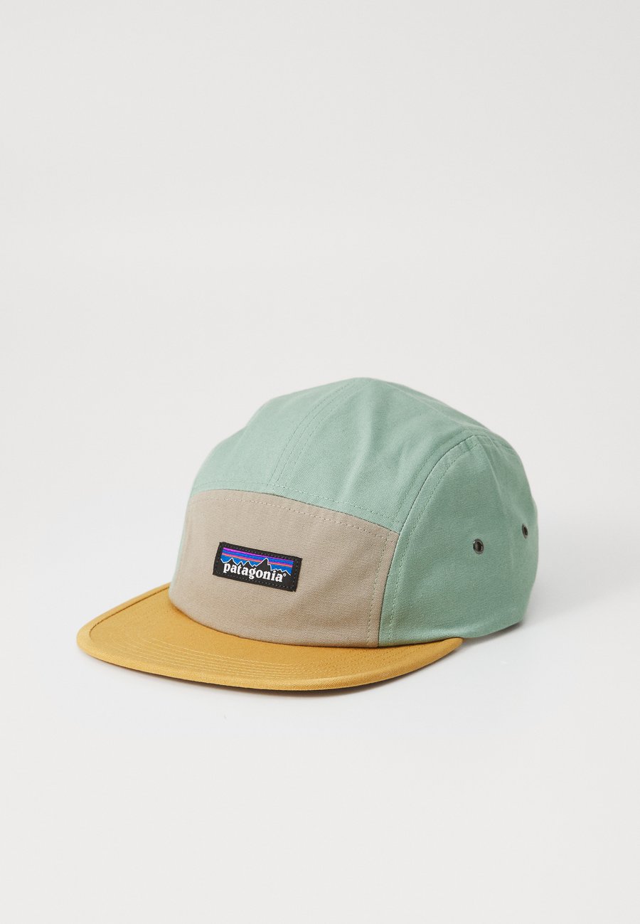 Бейсболка Patagonia LABEL MACLURE HAT UNISEX, Ellwood Green/Green
Бейсболка Patagonia LABEL MACLURE HAT UNISEX, Ellwood Green/Green
