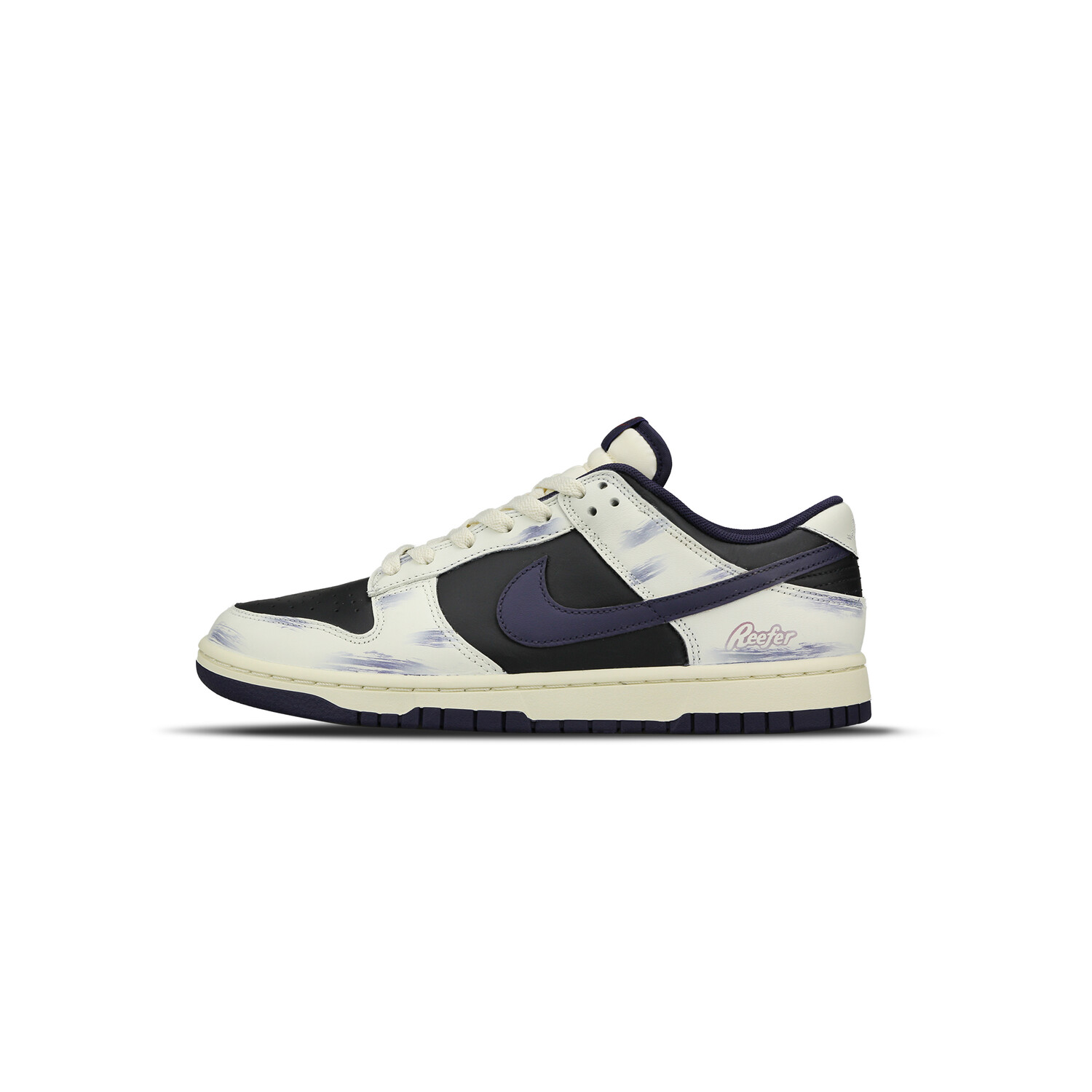 Кроссовки Nike Dunk Skateboarding Shoes Men Low-top White/purple/black, фиолетовый
Кроссовки Nike Dunk Skateboarding Shoes Men Low-top White/purple/black, фиолетовый