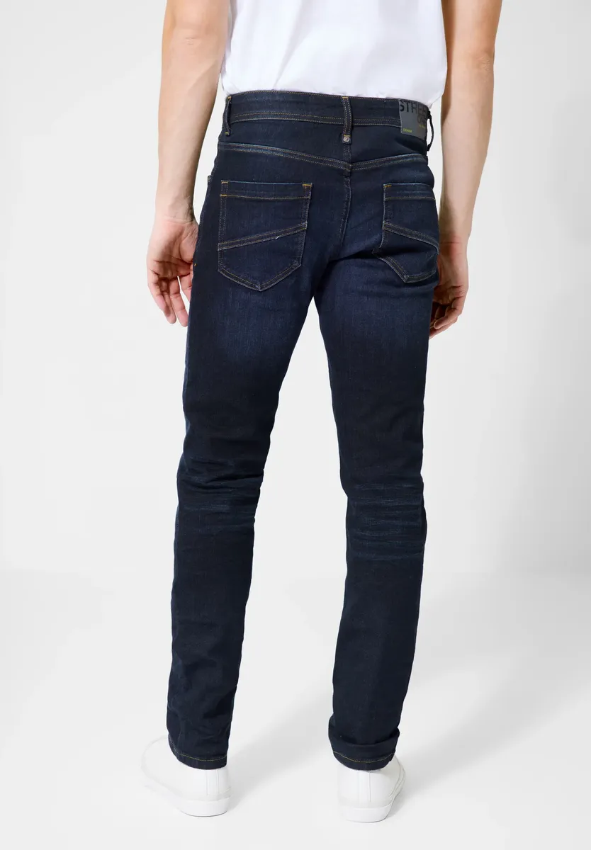 STREET ONE МУЖСКИЕ Джинсы облегающего кроя, с 5 карманами Street One Men, синий
STREET ONE МУЖСКИЕ Джинсы облегающего кроя, с 5 карманами Street One Men, синий
