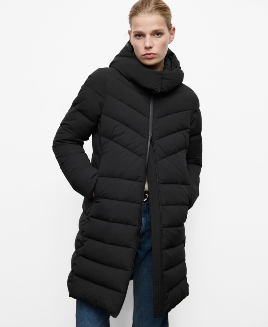 Женская стеганая куртка-анорак миди с капюшоном MANGO, Black
Женская стеганая куртка-анорак миди с капюшоном MANGO, Black