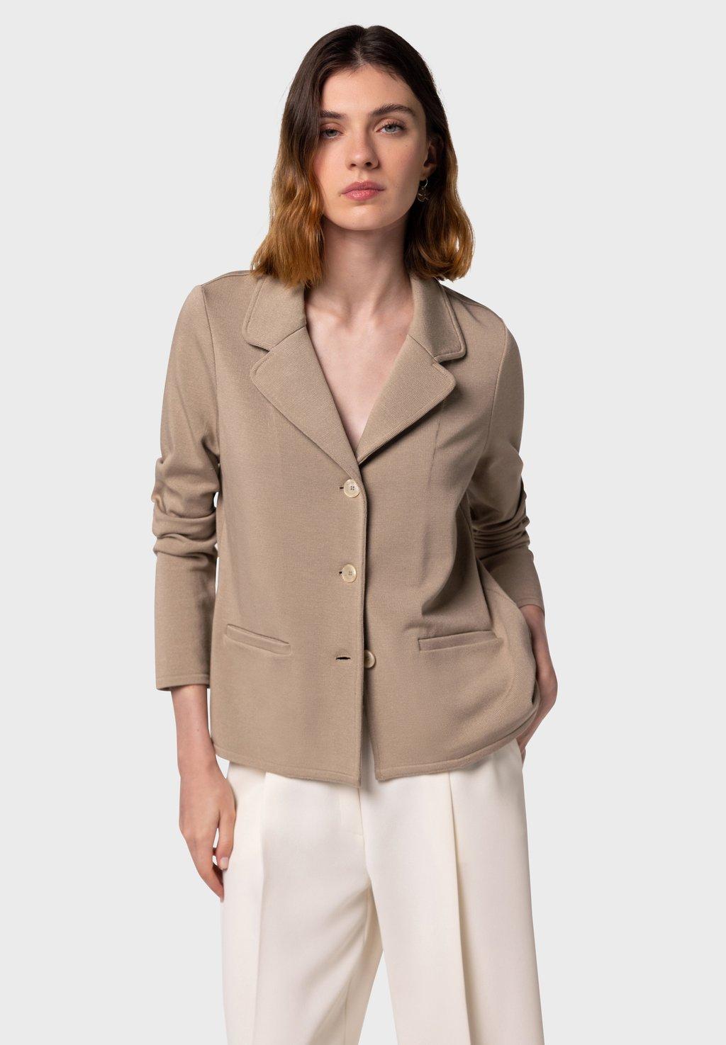 Блейзер NAULOVER, серо-коричневый
Блейзер NAULOVER, серо-коричневый