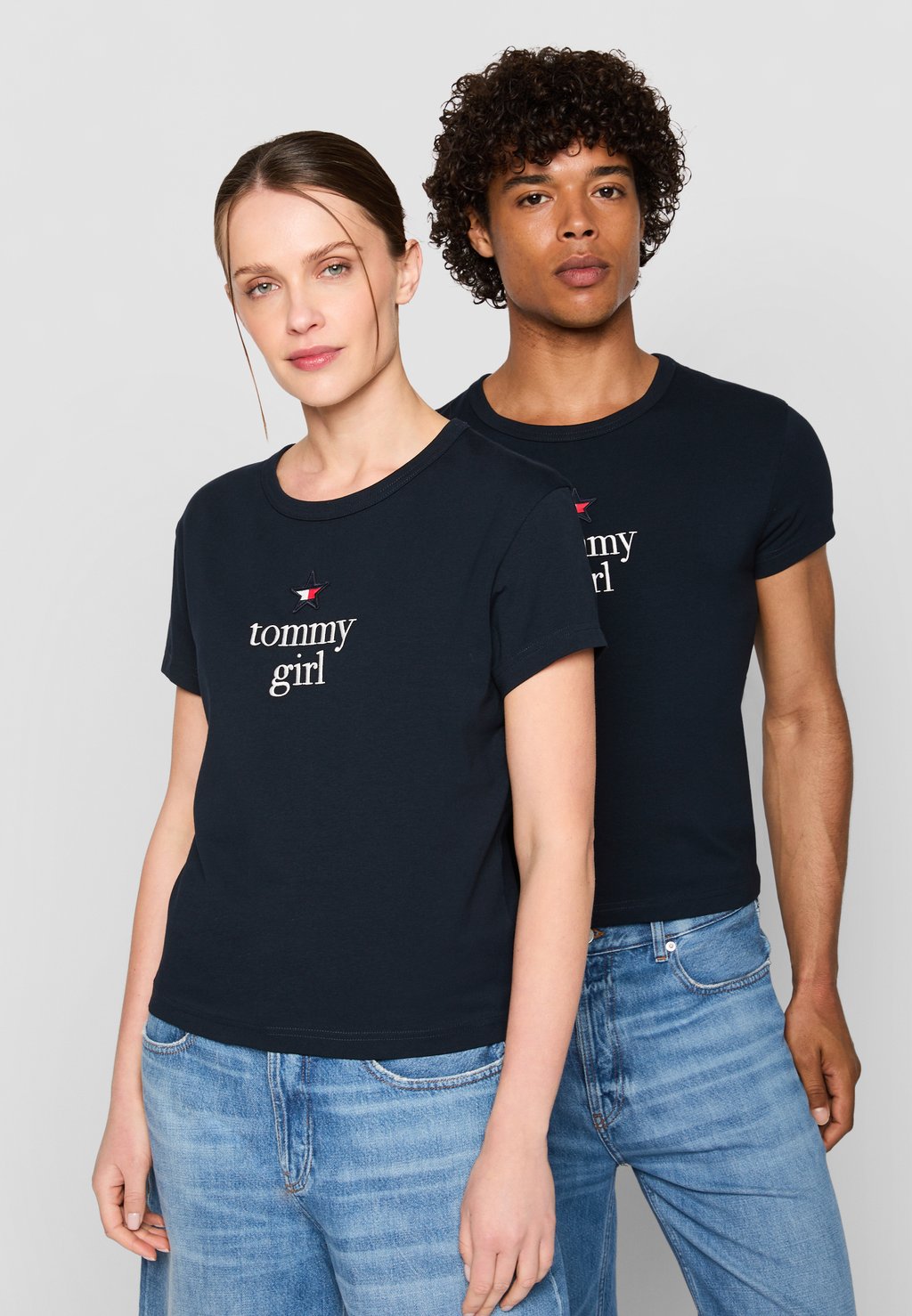 Футболка с принтом EXCLUSIVE TEE UNISEX Tommy Jeans, темно-синий
Футболка с принтом EXCLUSIVE TEE UNISEX Tommy Jeans, темно-синий
