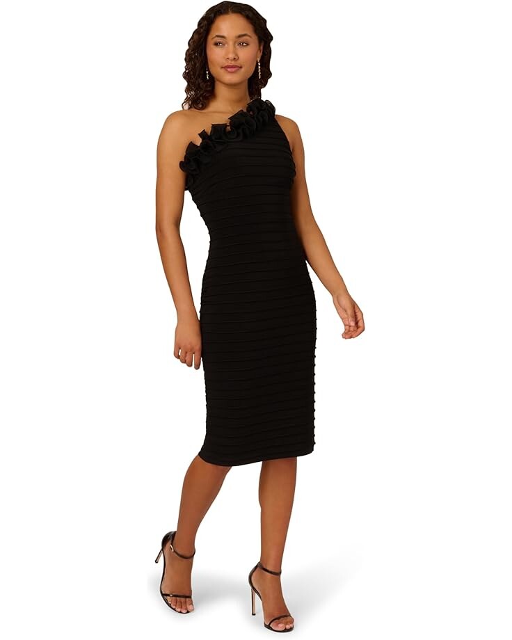 Платье Adrianna Papell Ruffled Neckline Pintuck Dress, черный
Платье Adrianna Papell Ruffled Neckline Pintuck Dress, черный