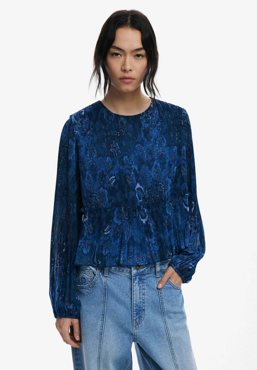 Блуза Desigual LONG-SLEEVE PLEATED, Blue
Блуза Desigual LONG-SLEEVE PLEATED, Blue
