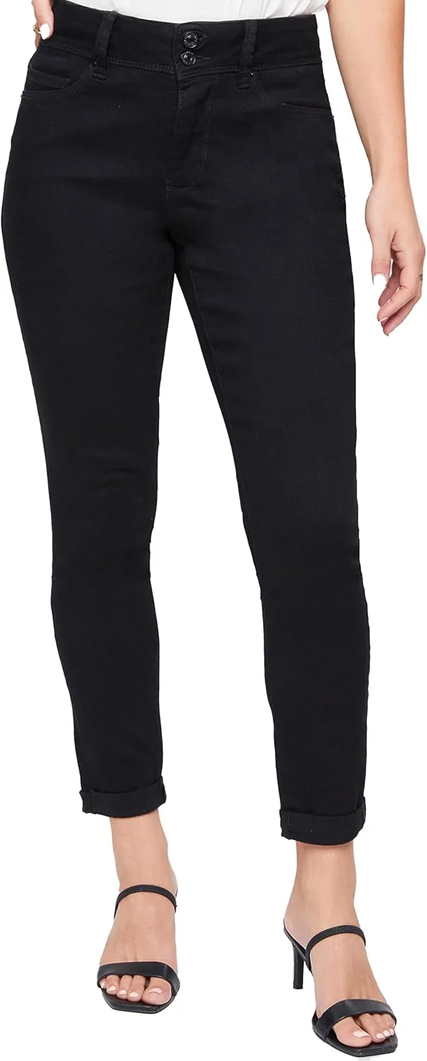 Royalty for Me женские джинсы с закатанными манжетами
Royalty for Me женские джинсы с закатанными манжетами