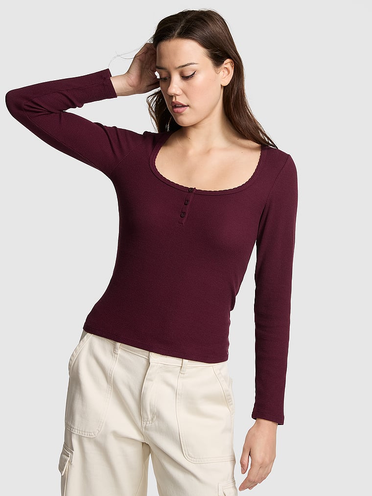 Термопижамный топ хенли Pink, wild rose
Термопижамный топ хенли Pink, wild rose