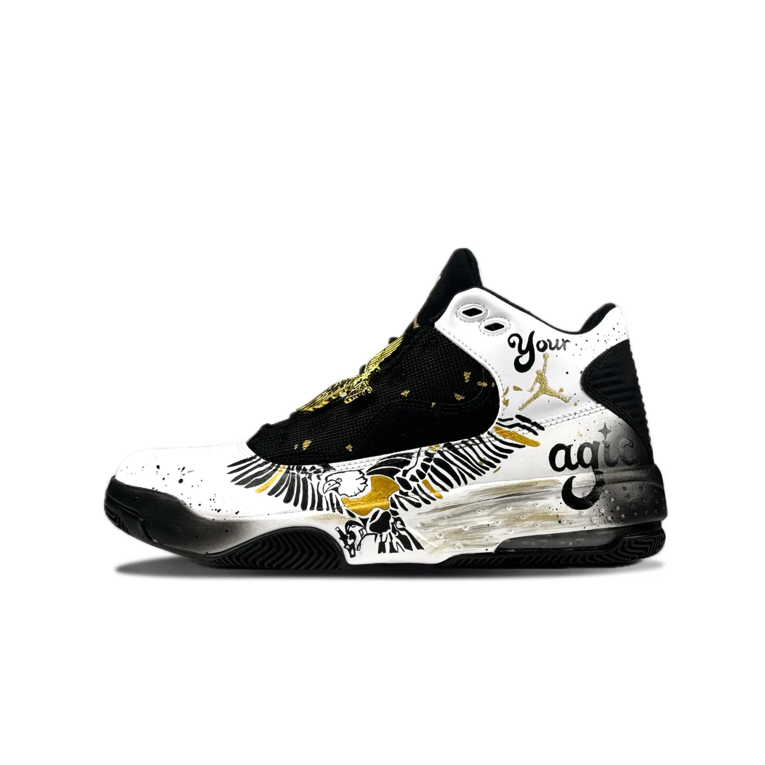 Кроссовки Jordan Max Aura 2 Vintage Basketball Shoes Men Mid-top Black/White, черный/белый
Кроссовки Jordan Max Aura 2 Vintage Basketball Shoes Men Mid-top Black/White, черный/белый