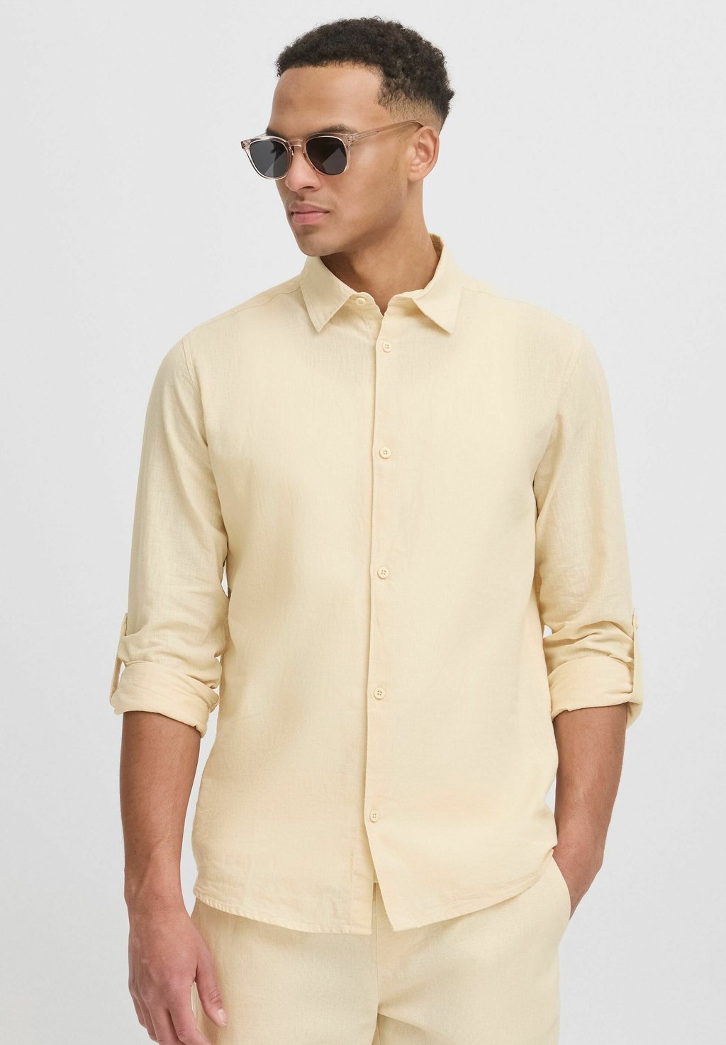 Рубашка IDMonko INDICODE JEANS, бежевый
Рубашка IDMonko INDICODE JEANS, бежевый