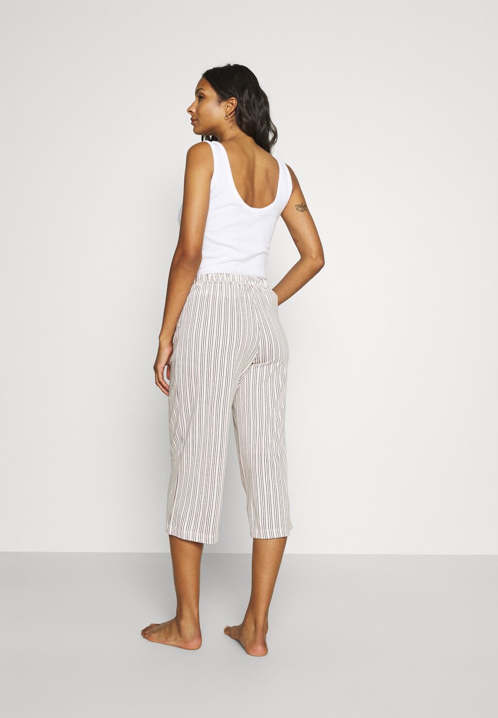 Пижамные штаны CULOTTE s.Oliver, мультиколор
Пижамные штаны CULOTTE s.Oliver, мультиколор