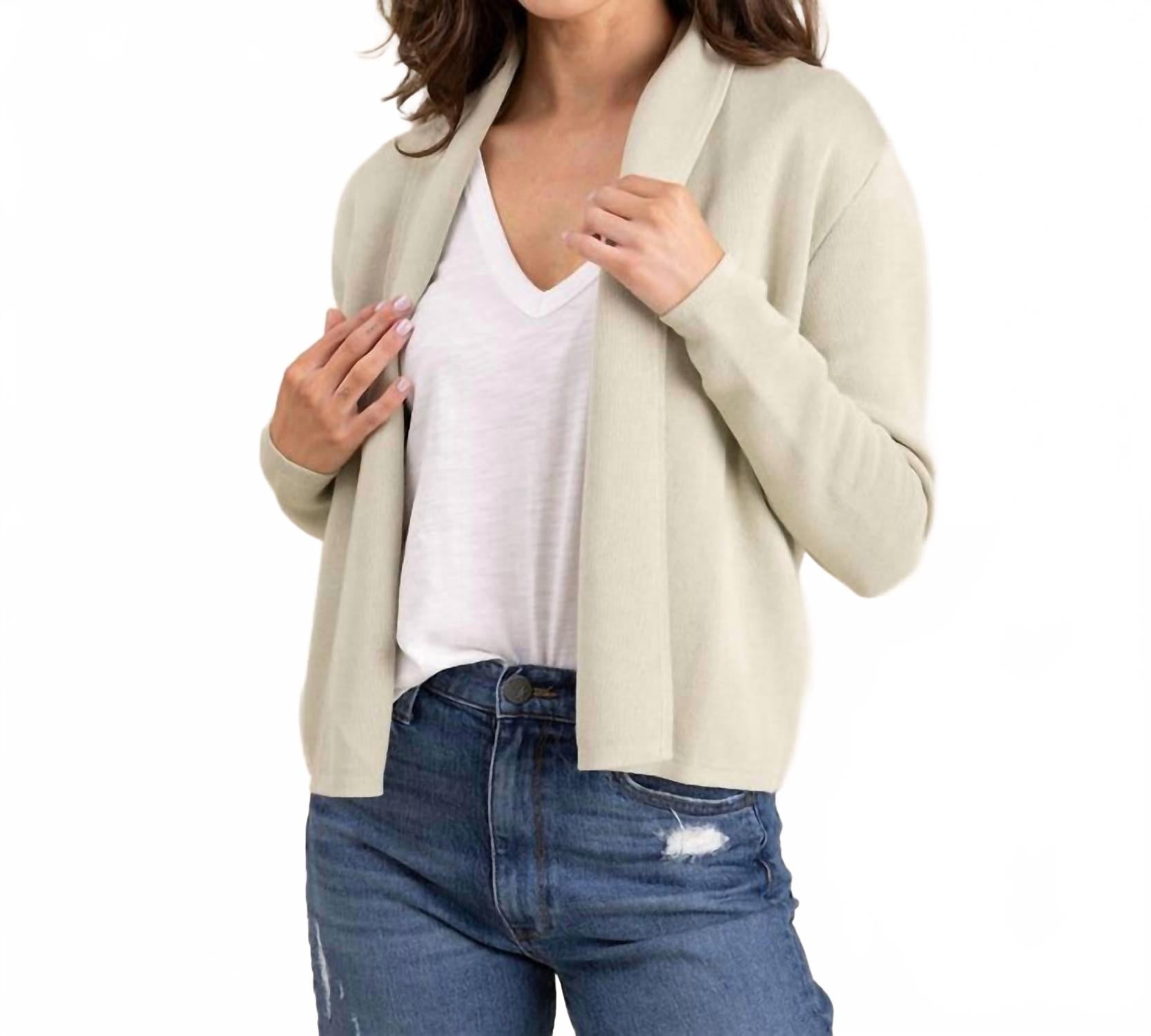 Рэлей укороченный свитер в цвете фисташковый Le Marais, Pistachio
Рэлей укороченный свитер в цвете фисташковый Le Marais, Pistachio