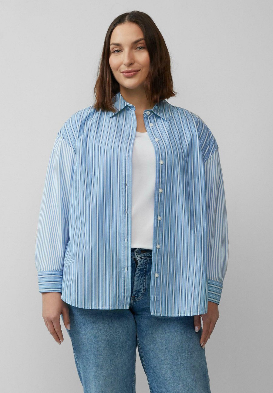 Блуза s.Oliver Button-down blouse, Royalblau/Blue
Блуза s.Oliver Button-down blouse, Royalblau/Blue