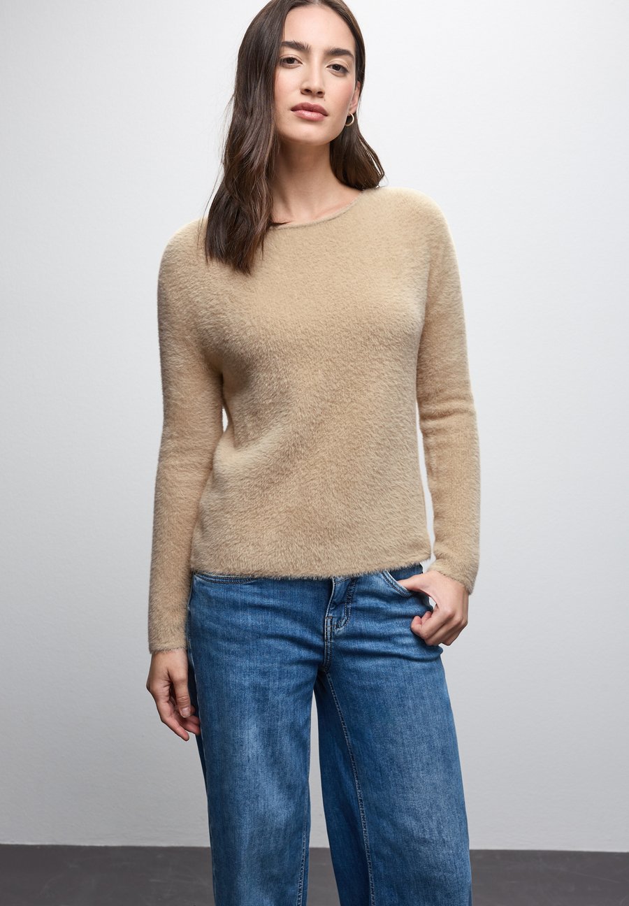 Джемпер Street One Jumper, Beige/Sand
Джемпер Street One Jumper, Beige/Sand