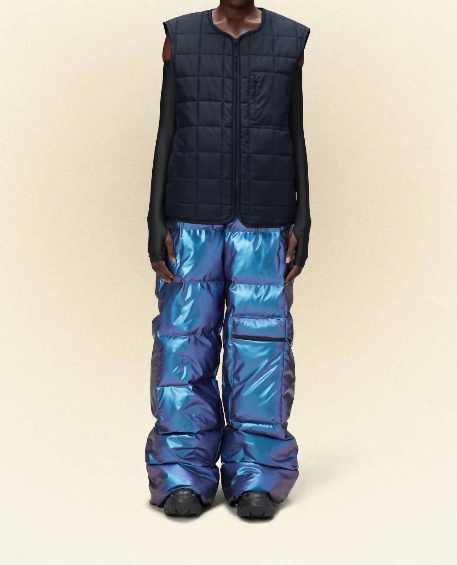 Жилет-подкладка в темно-синем цвете Rains
Жилет-подкладка в темно-синем цвете Rains