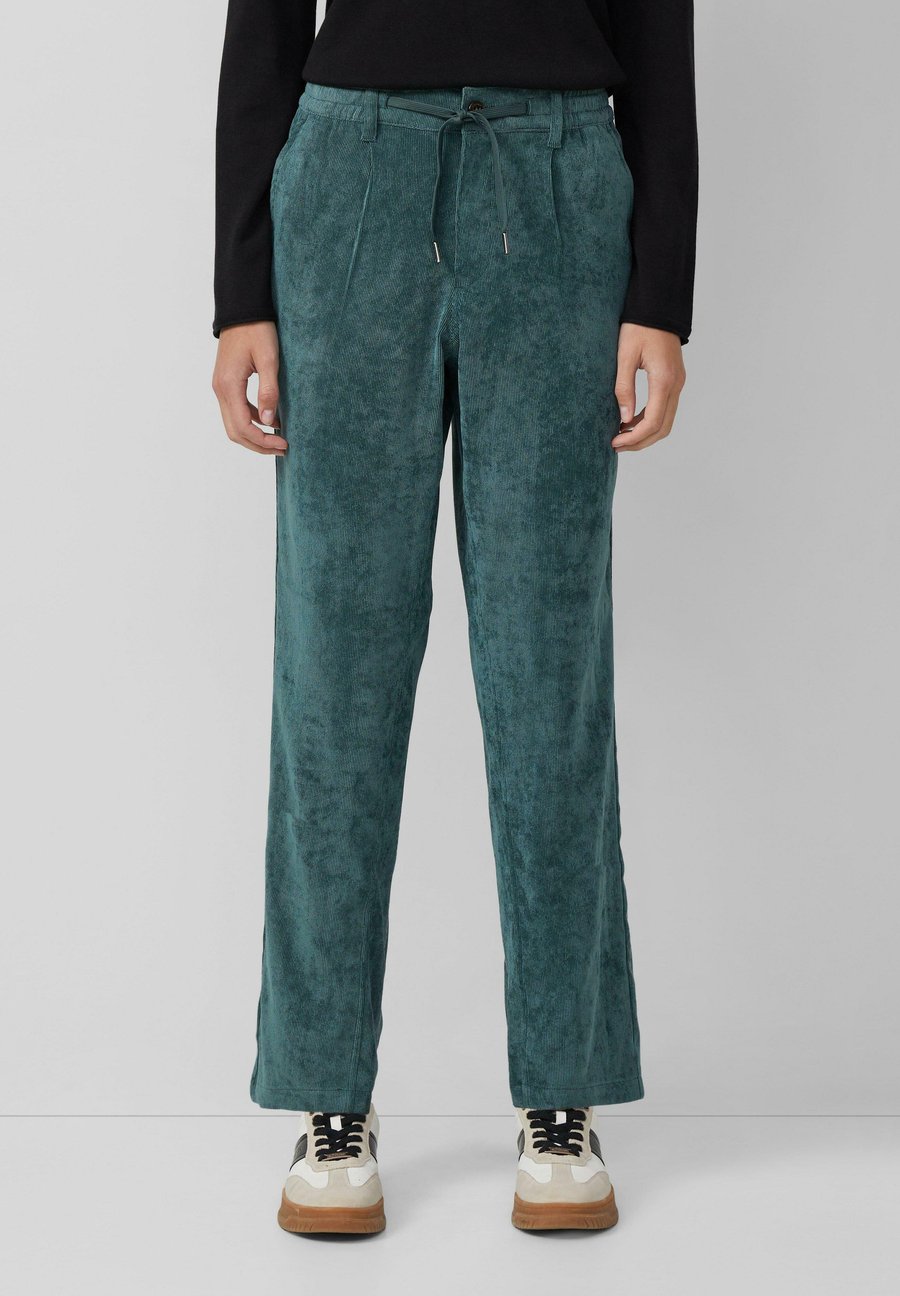 Брюки s.Oliver ANKLE-MIT ELASTIKBUND UND KORDELZUG, Petrol/Teal
Брюки s.Oliver ANKLE-MIT ELASTIKBUND UND KORDELZUG, Petrol/Teal