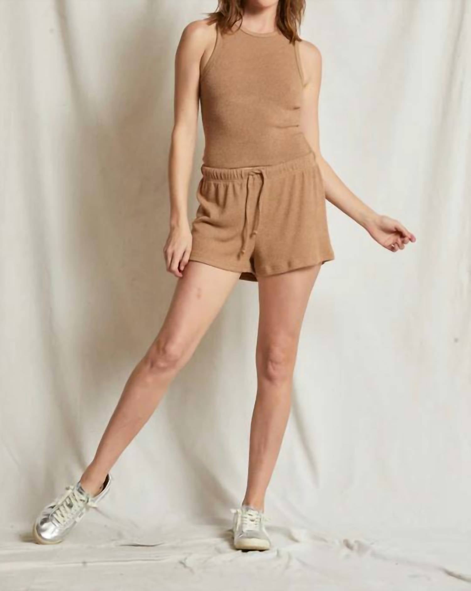 Спортивные шорты Clapton Boucle цвета орех PERFECTWHITETEE, цвет walnut
Спортивные шорты Clapton Boucle цвета орех PERFECTWHITETEE, цвет walnut