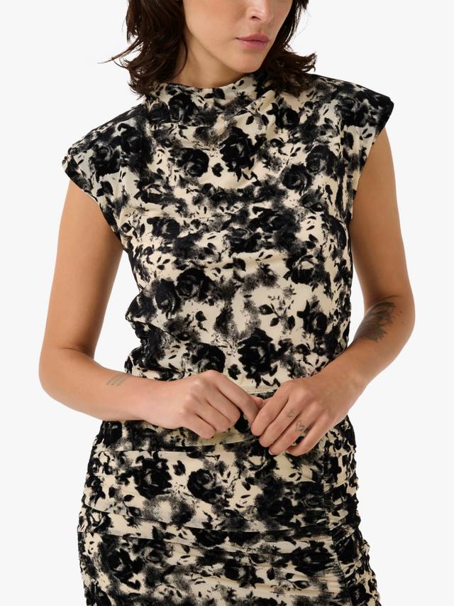 Топ с высоким вырезом в цветочек Gestuz, цвет Butter Yellow/Black
Топ с высоким вырезом в цветочек Gestuz, цвет Butter Yellow/Black