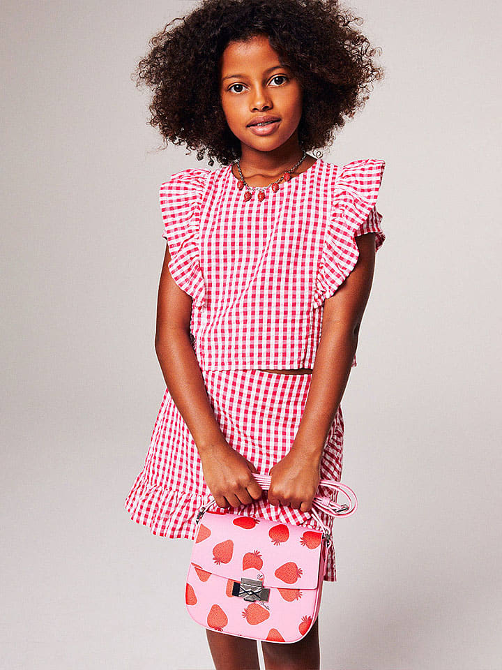 Футболка Benetton, цвет rot/weiß
Футболка Benetton, цвет rot/weiß