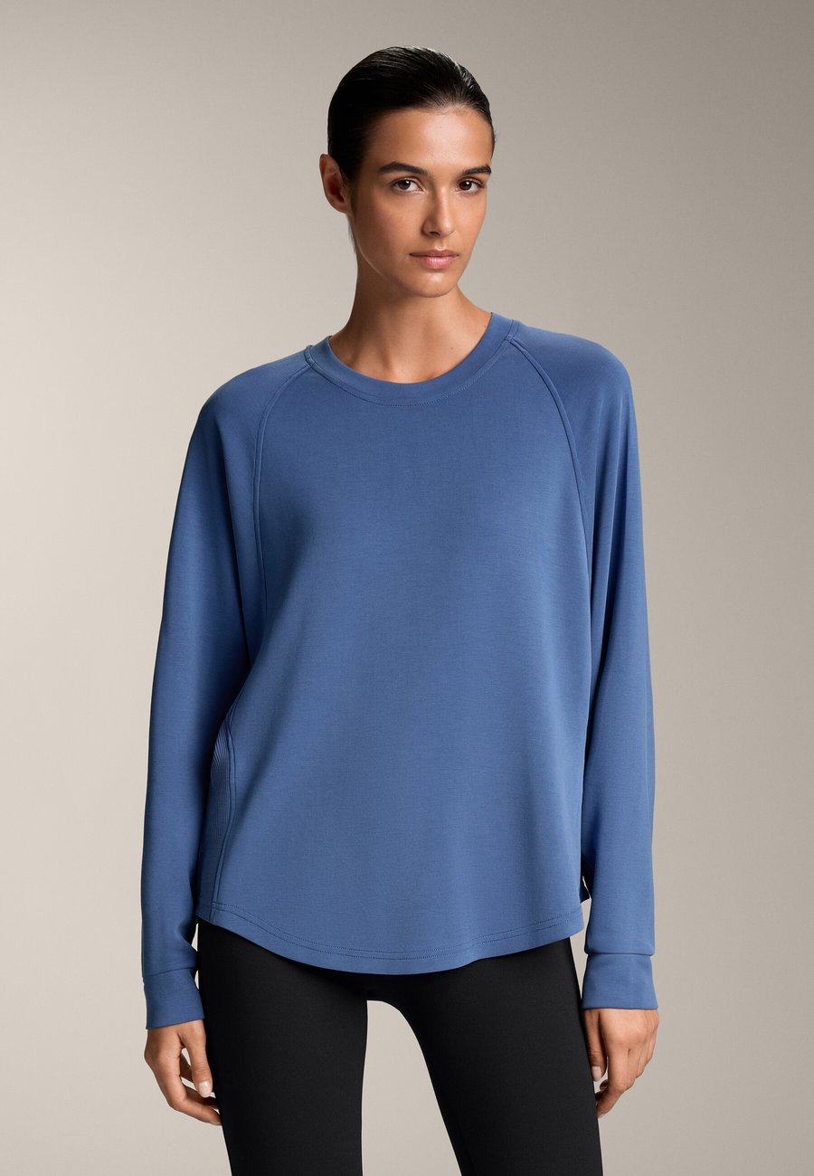 Толстовка OYSHO OVERSIZE SOFT TOUCH, Blue
Толстовка OYSHO OVERSIZE SOFT TOUCH, Blue