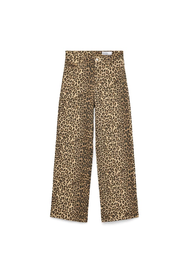 Джинсы "Тесса" пятикарманные Vero Moda, серебряный
Джинсы "Тесса" пятикарманные Vero Moda, серебряный