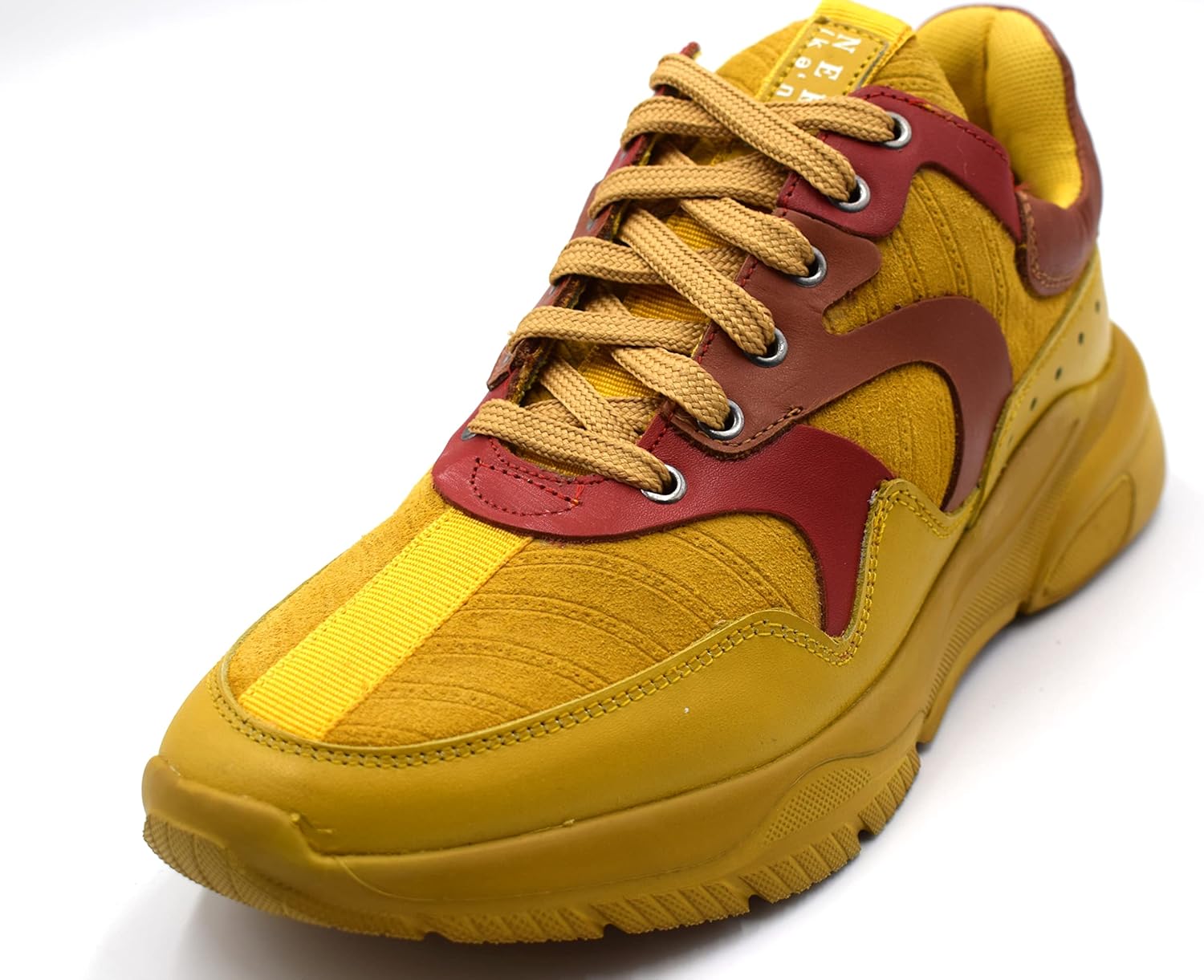 NEKTA/ke'nekt/Мужские модные кроссовки Nekta /Ke'Nekt/, красный/желтый
NEKTA/ke'nekt/Мужские модные кроссовки Nekta /Ke'Nekt/, красный/желтый